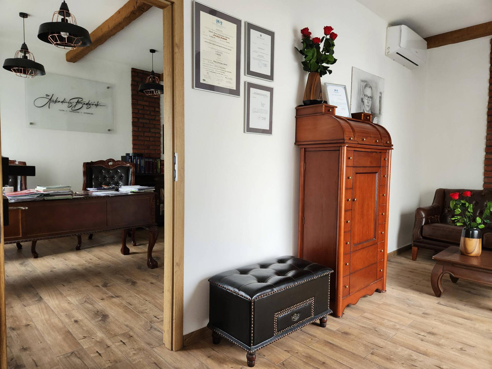 Nauka języka angielskiego — zdjęcie w kolumnie